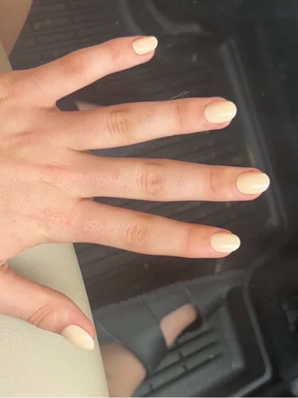 Custom Press-On Nails Sign - Pink Text Graphic - Picture 6 of 6